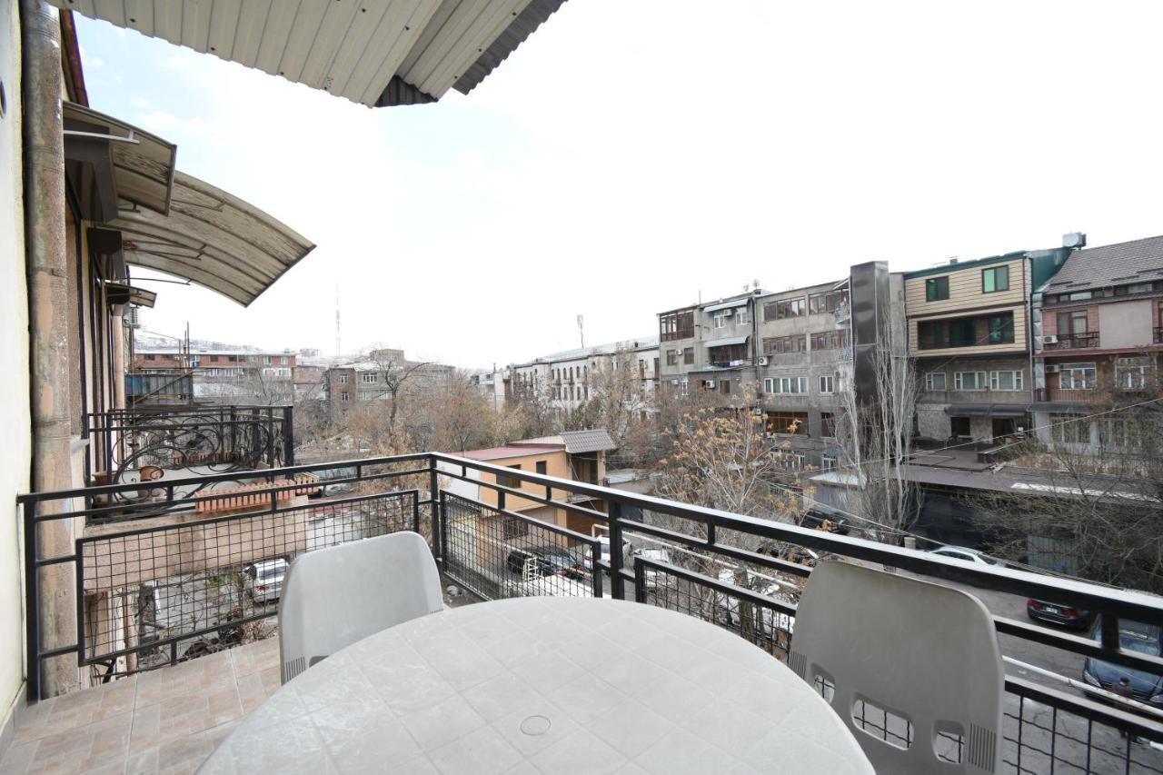 Galaxy Inn Luxury Hostel In Center Yerevan Luaran gambar