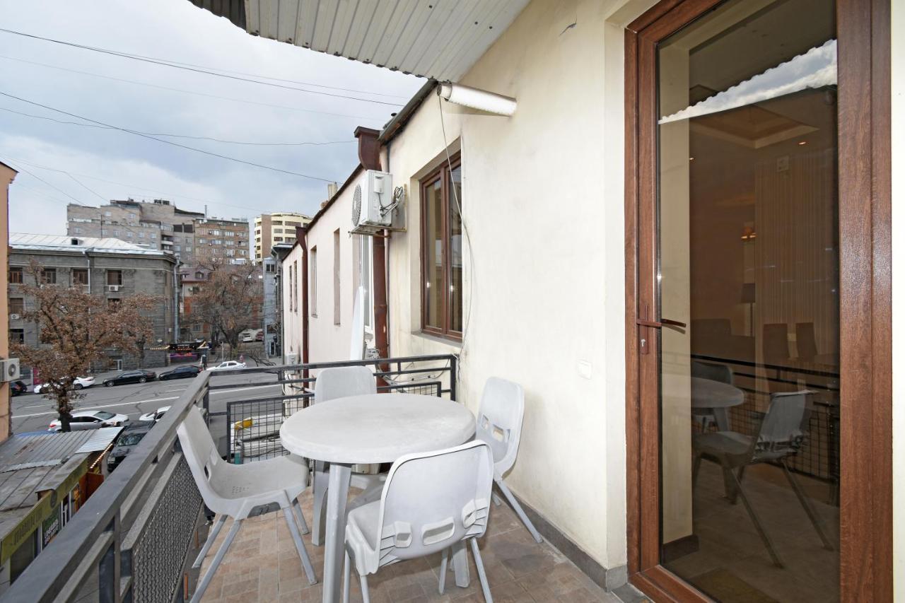 Galaxy Inn Luxury Hostel In Center Yerevan Luaran gambar