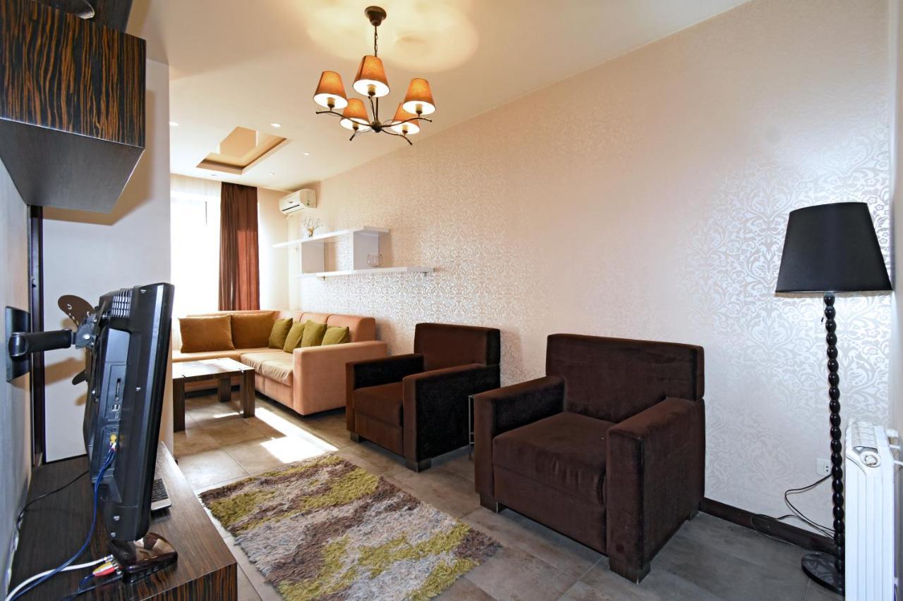 Galaxy Inn Luxury Hostel In Center Yerevan Luaran gambar